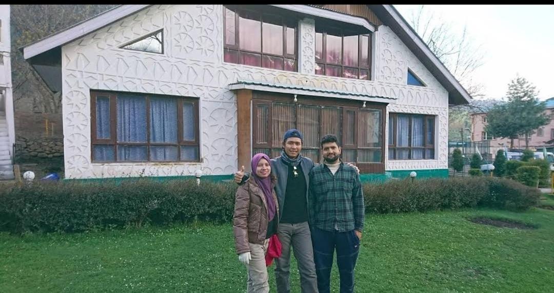 Hotel The K2 Alpine à Pahalgām Extérieur photo