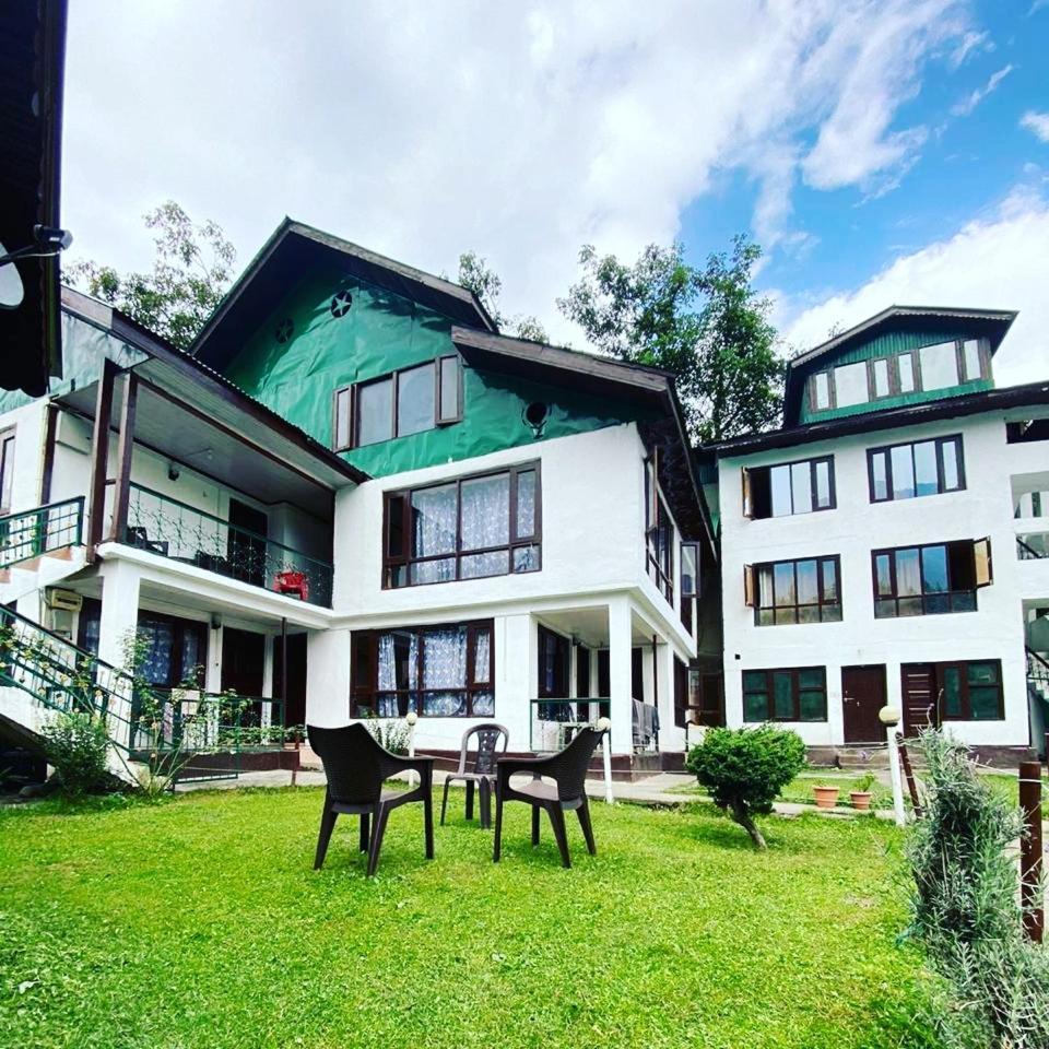 Hotel The K2 Alpine à Pahalgām Extérieur photo